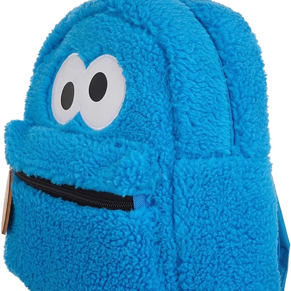 Cookie Monster backpack socks and mask - Picture 5 of 5